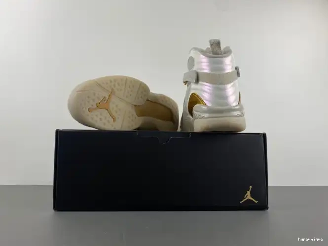 HYPE Jordan Champagne 832821-030 8 Retro 0514